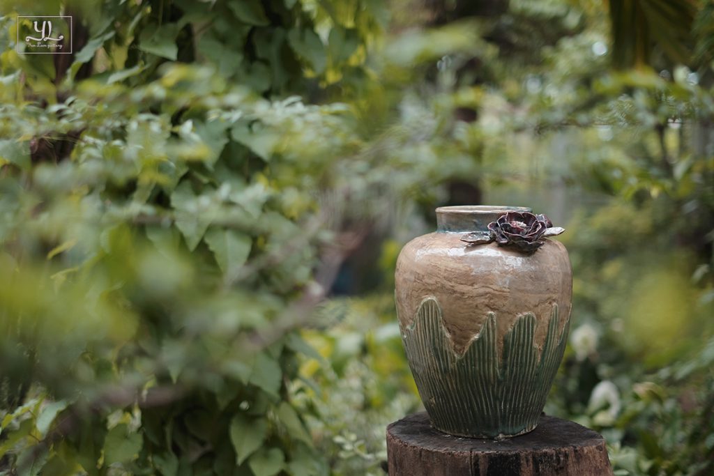 hand building pottery