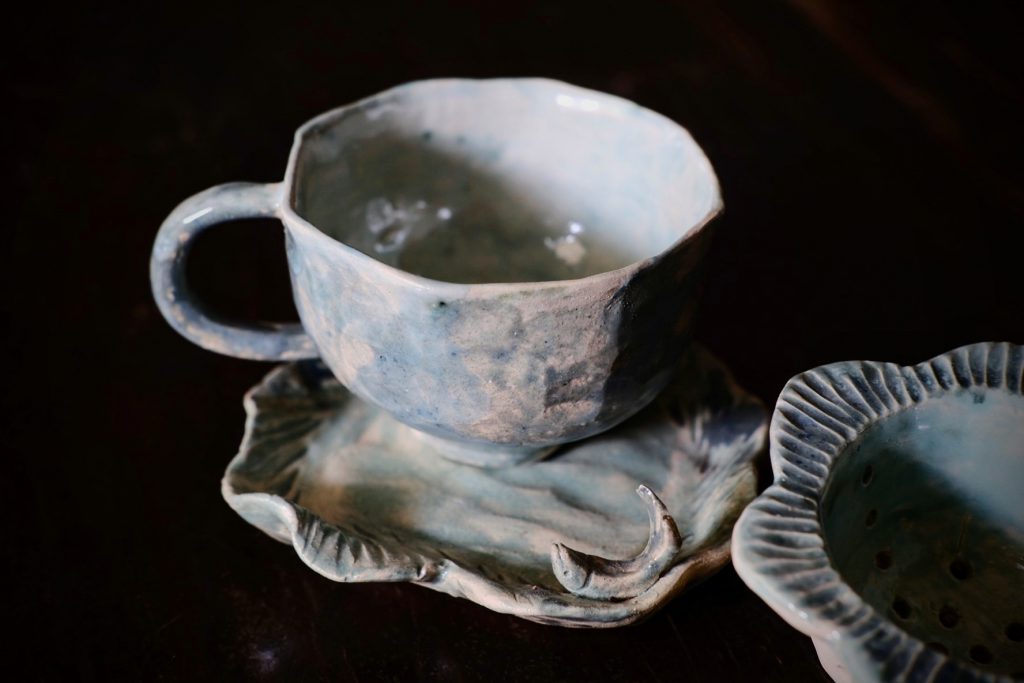 ly lọc trà gốm nắn tay